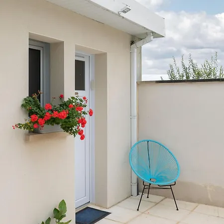 La Petite Maison Gannat Exterior foto